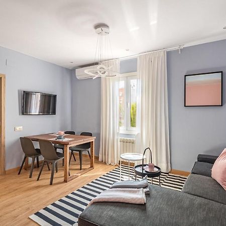 Three Bedrooms Apartment Barcelona Eksteriør bilde