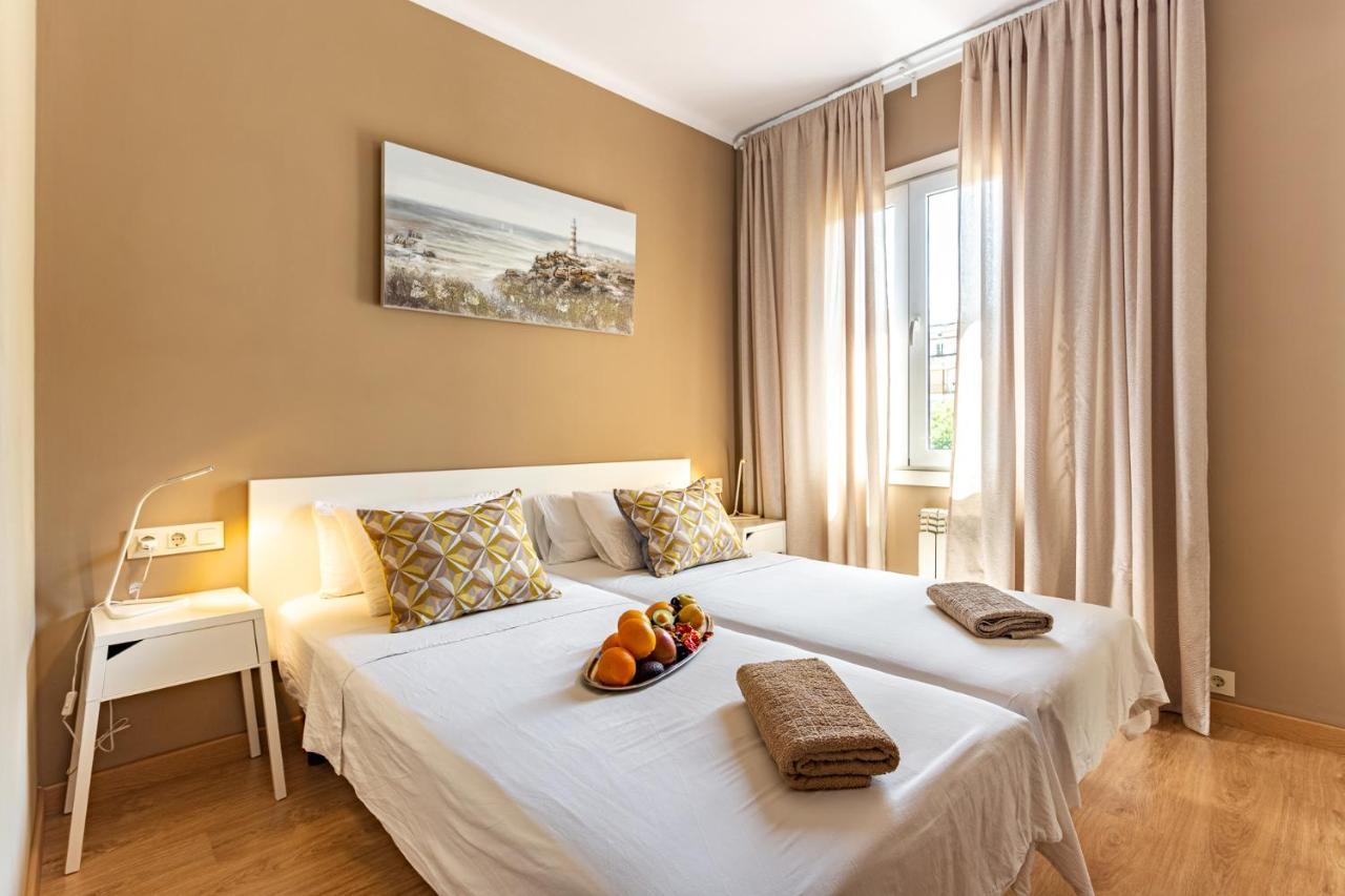 Three Bedrooms Apartment Barcelona Eksteriør bilde