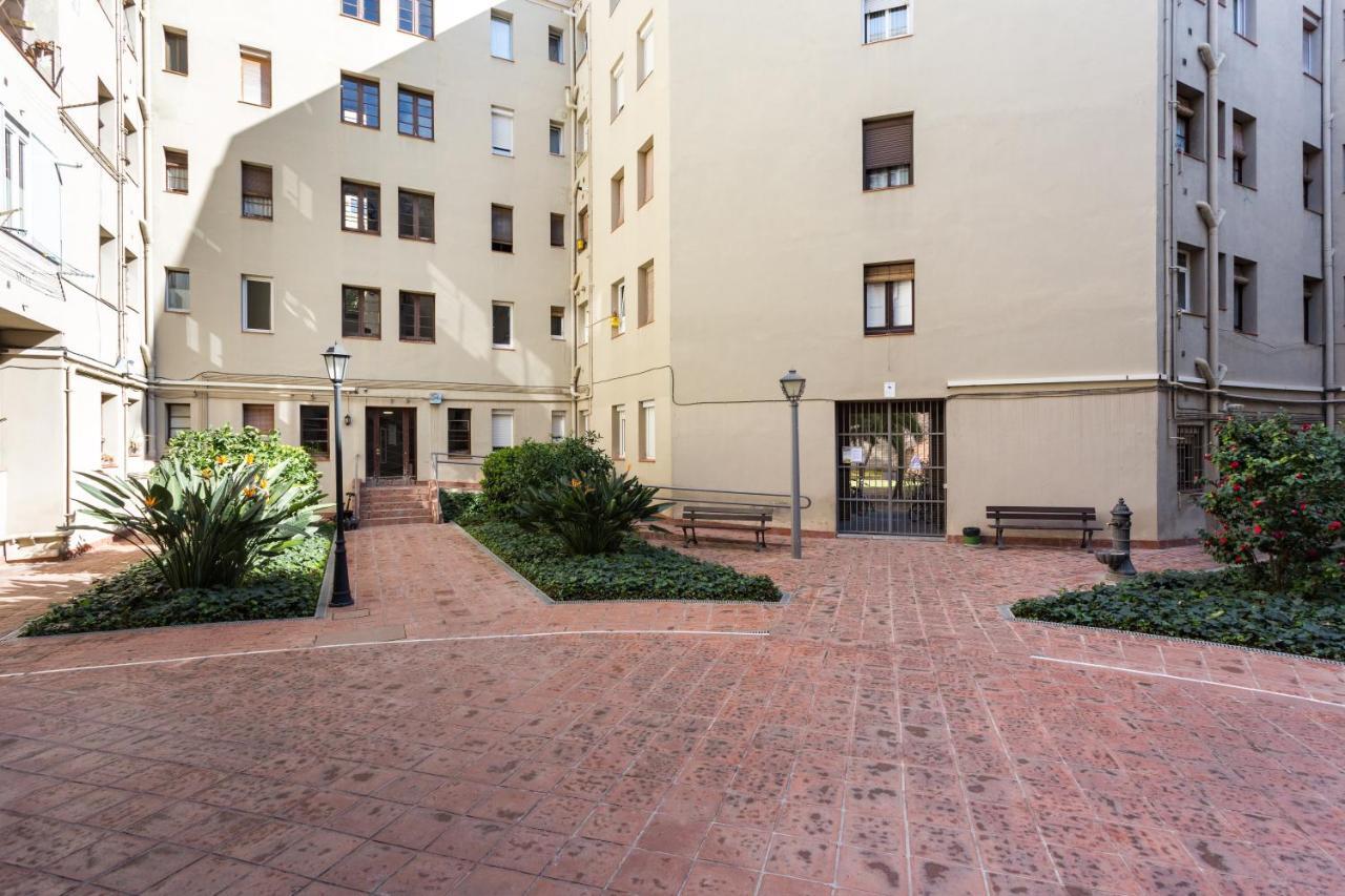 Three Bedrooms Apartment Barcelona Eksteriør bilde